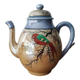 Bird tea service in winter