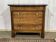 Commode Empire 19ème en noyer et dessus marbre gris St Anne