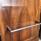 Period art deco in walnut veneer