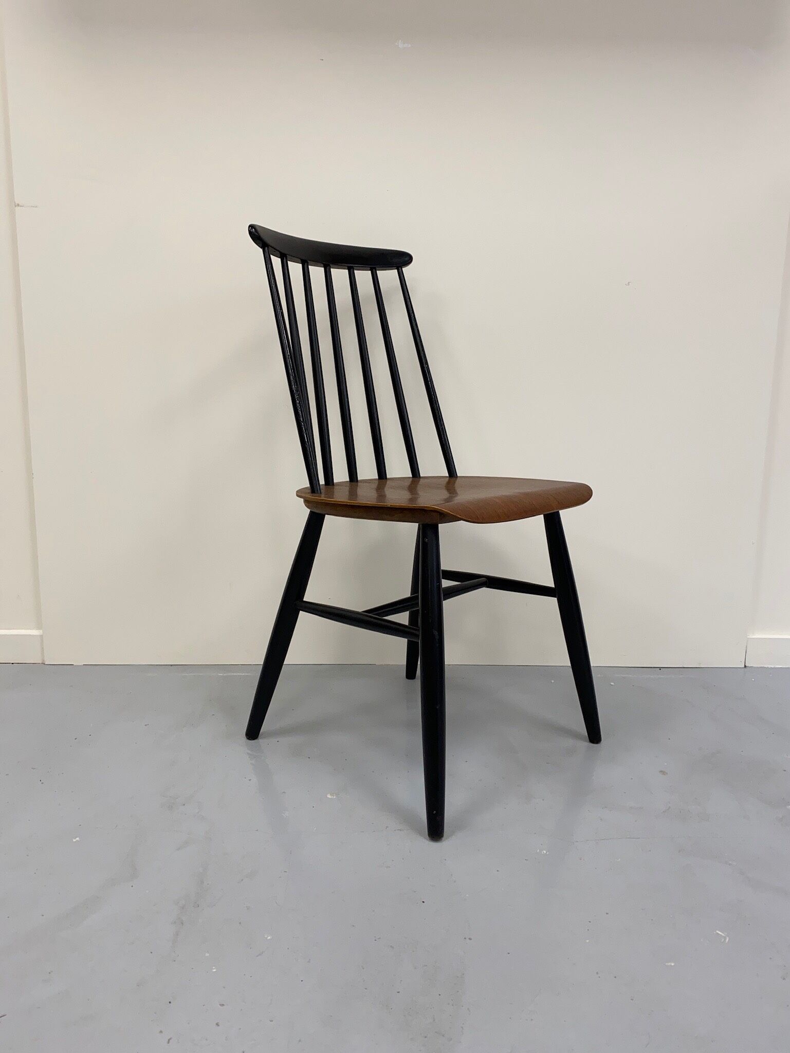 Chairs Fanett edition Stol Kamnik Yugoslavia