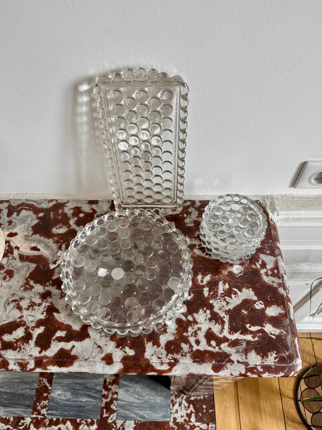 Service de table en verre texturé bullé