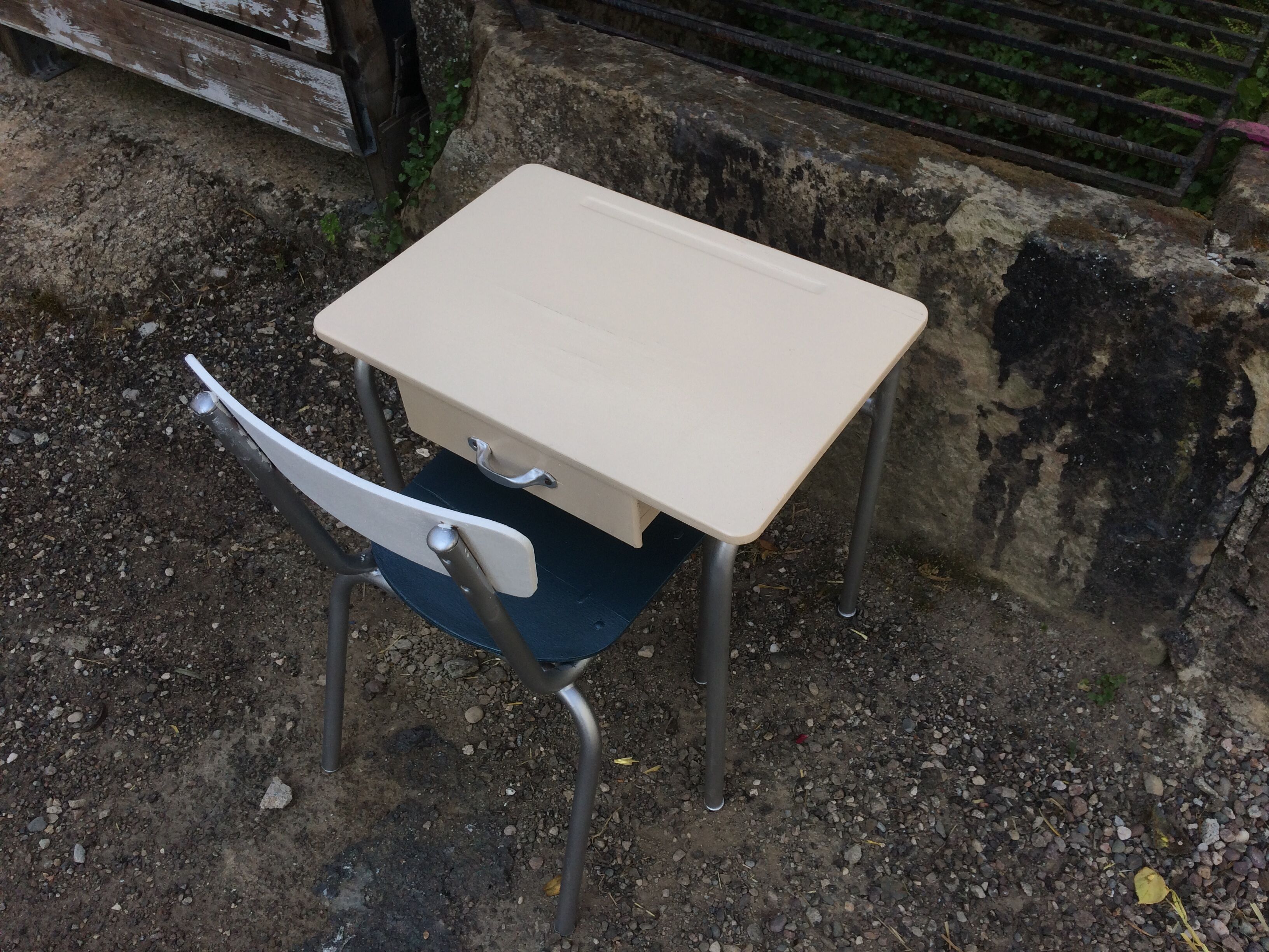 Bureau écolier et sa chaise