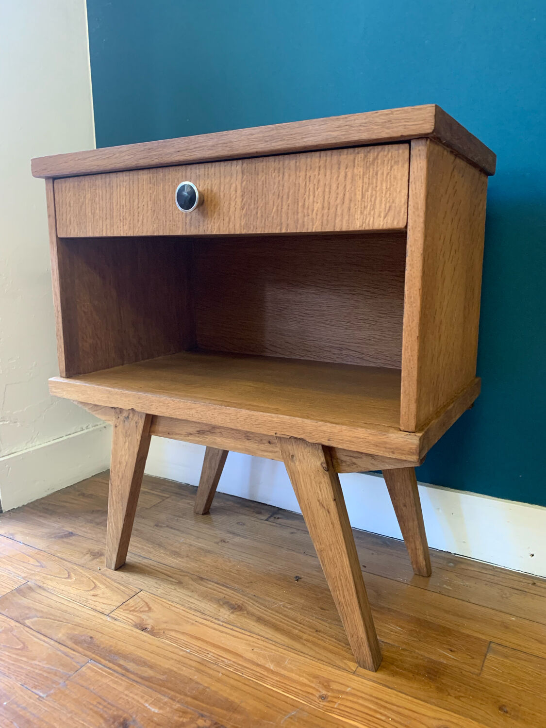 Bedside table compass legs