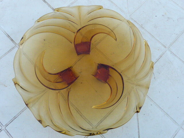 Empty cup tripod pocket in yellow smoked pressed glass