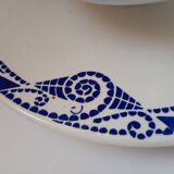 Porcelain sauce boat Moulin des Loups Orchies
