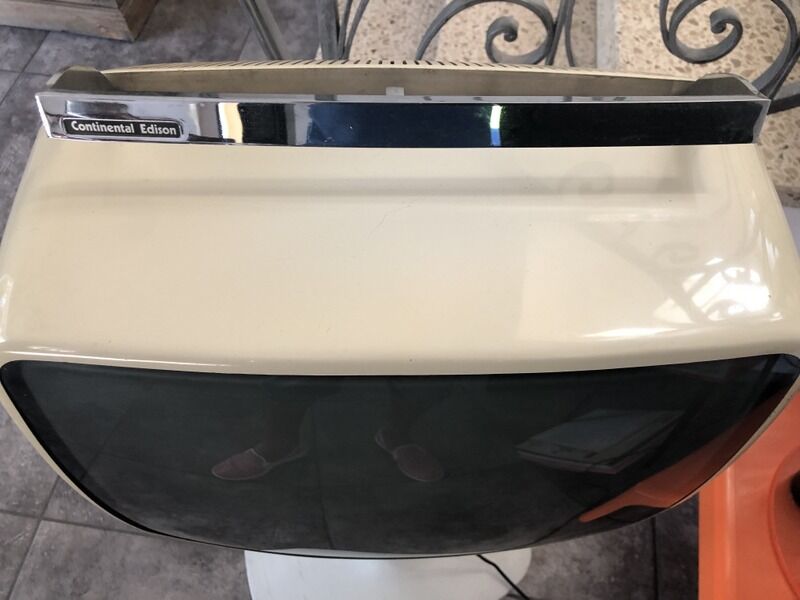 Vintage tv with continental edison tulip foot