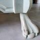 Commode galbée patinée