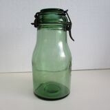 Old green glass jar, "DURFOR"