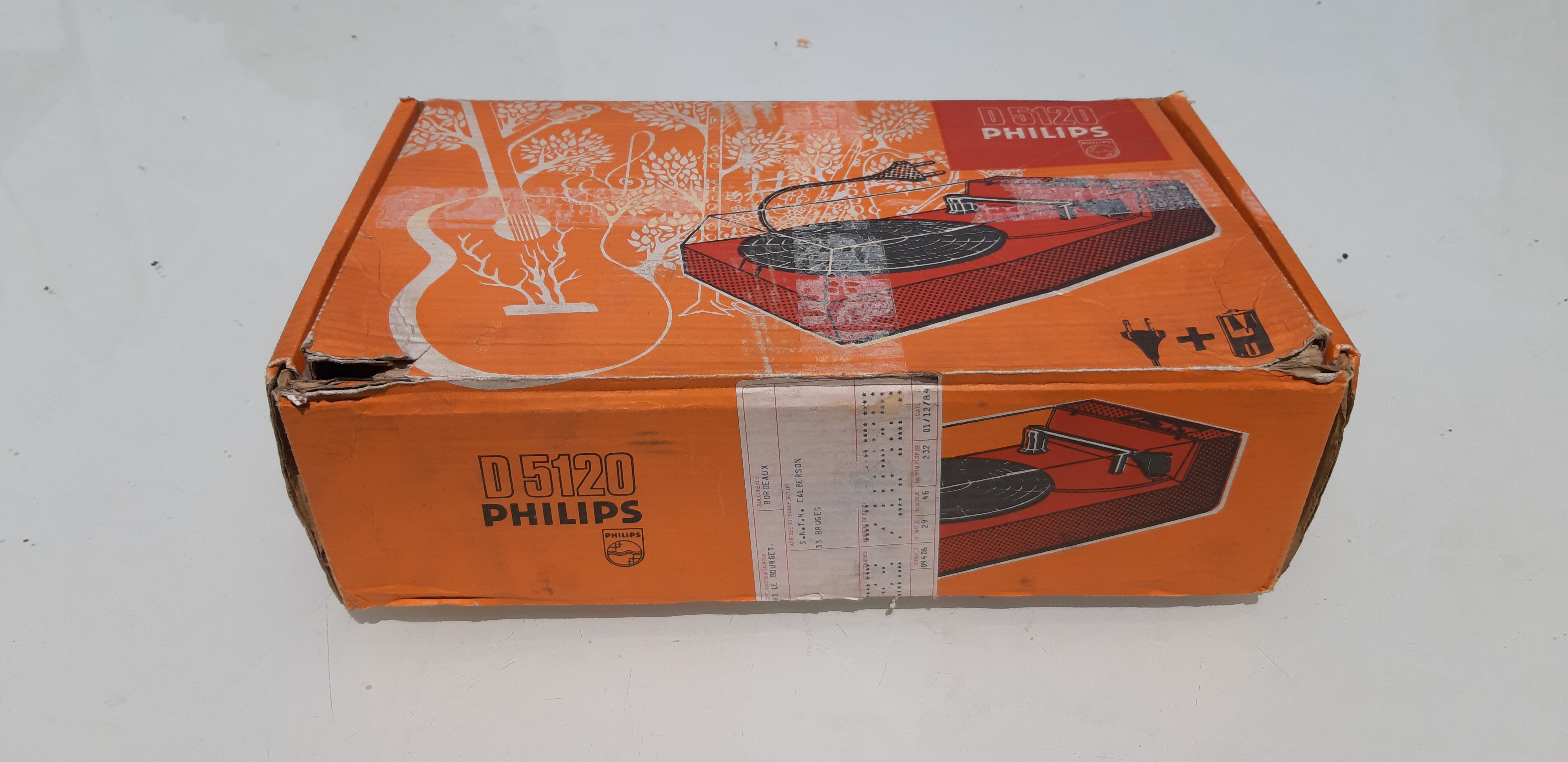 Vintage record player Philips music 5120
