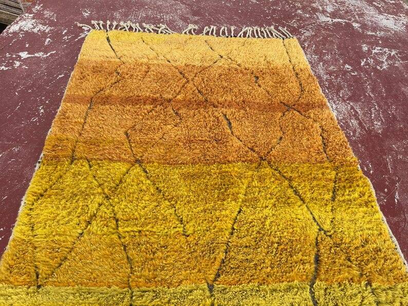 Moroccan Beni Ouarain rug 300 × 200 cm – saffron yellow and black