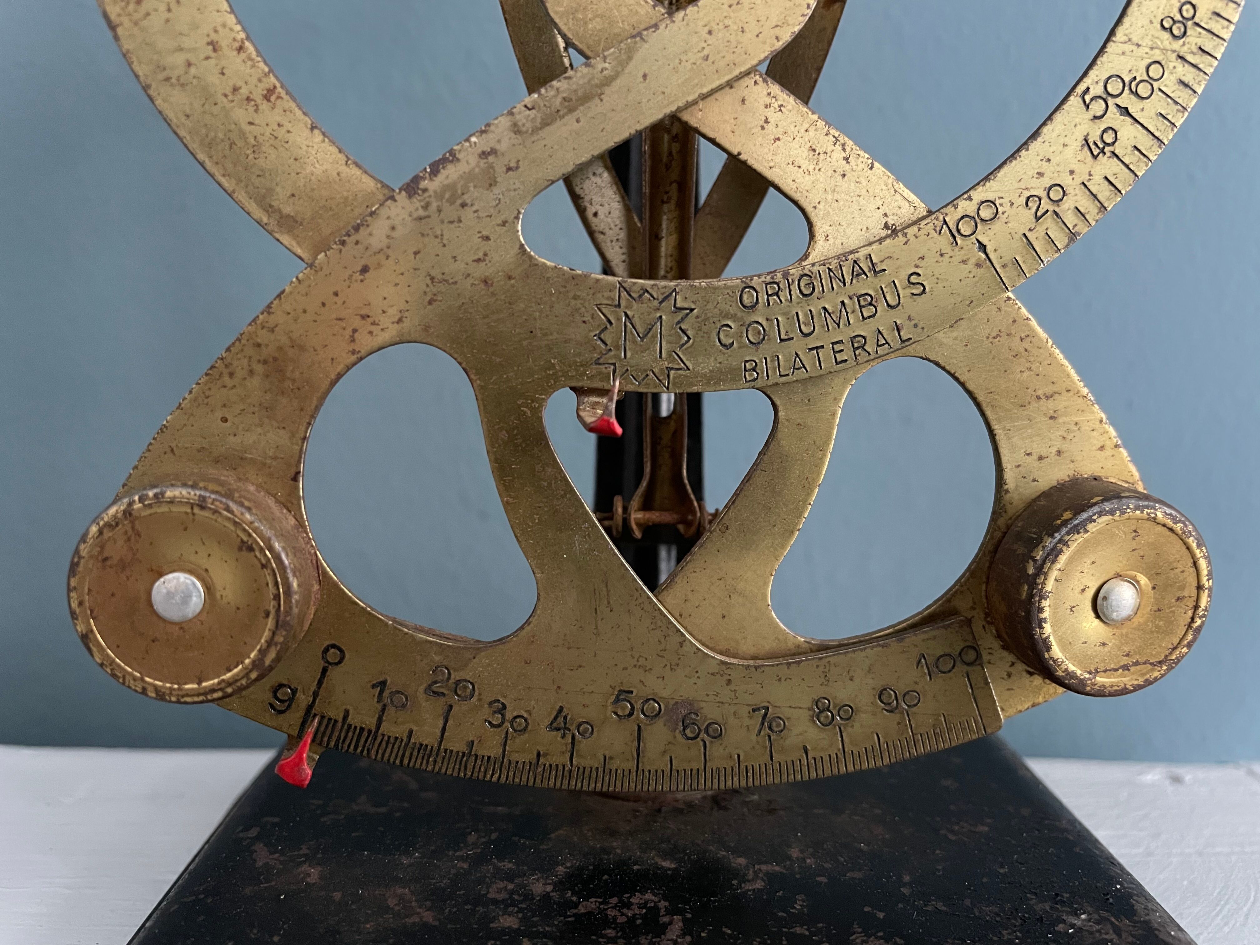 Letter scale 1900 Columbus Bilateral standing