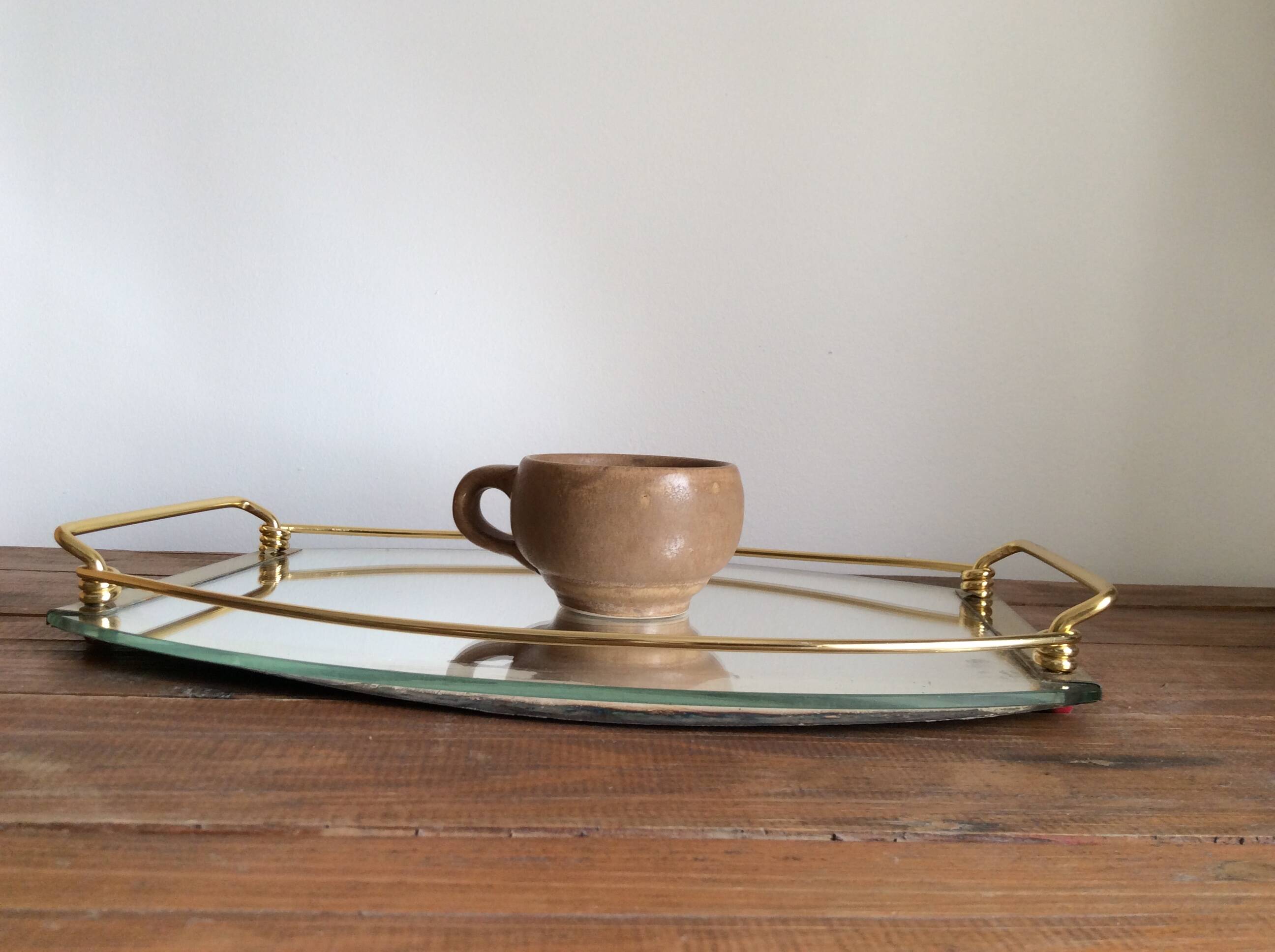 Mirror tray