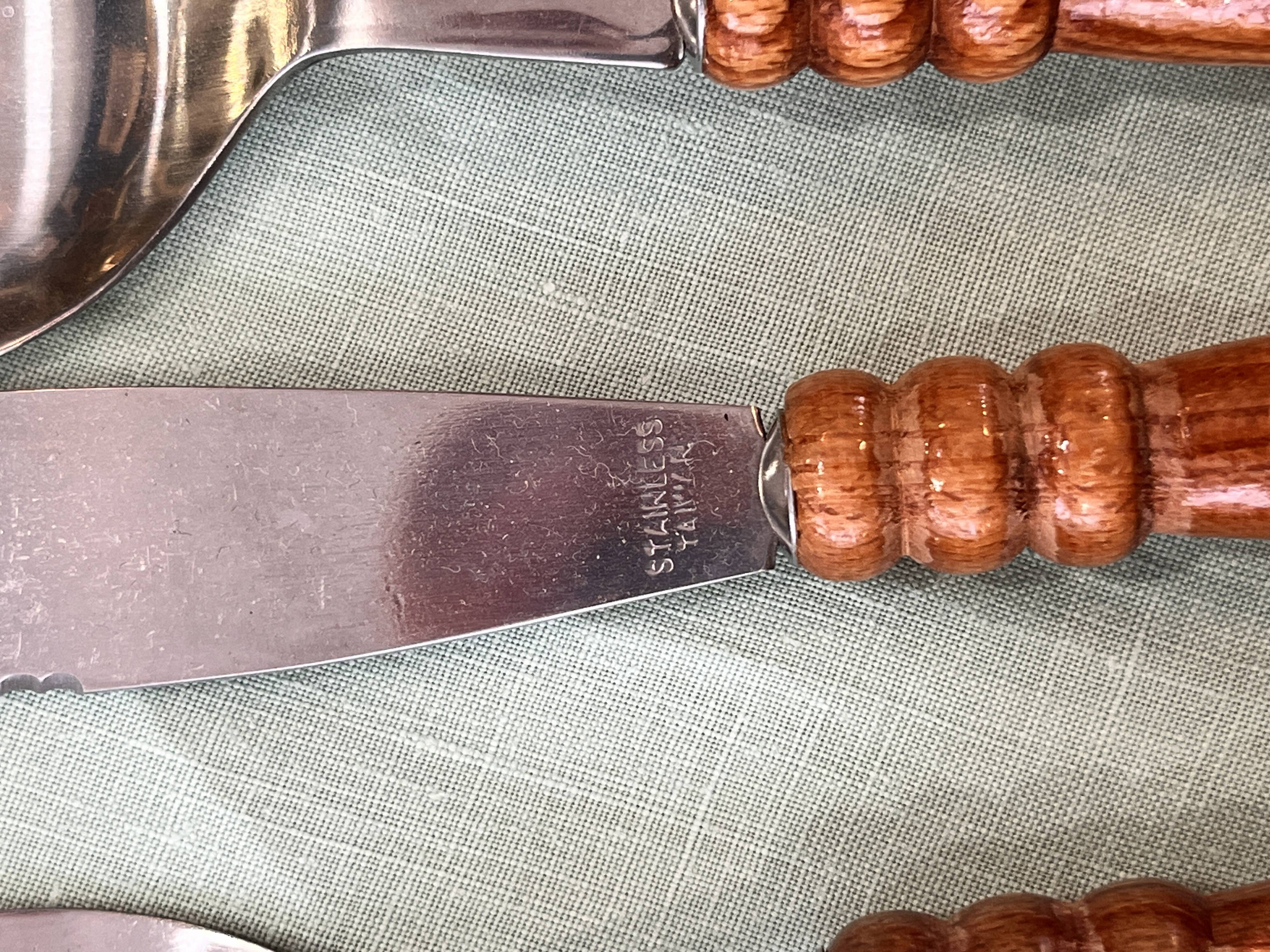 Vintage wooden cutlery set