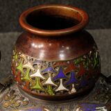 Pair of oriental metal vases from XXth century