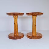 Pair of modern minimalist Scandinavian stools in pine, Sweden, 1970s.