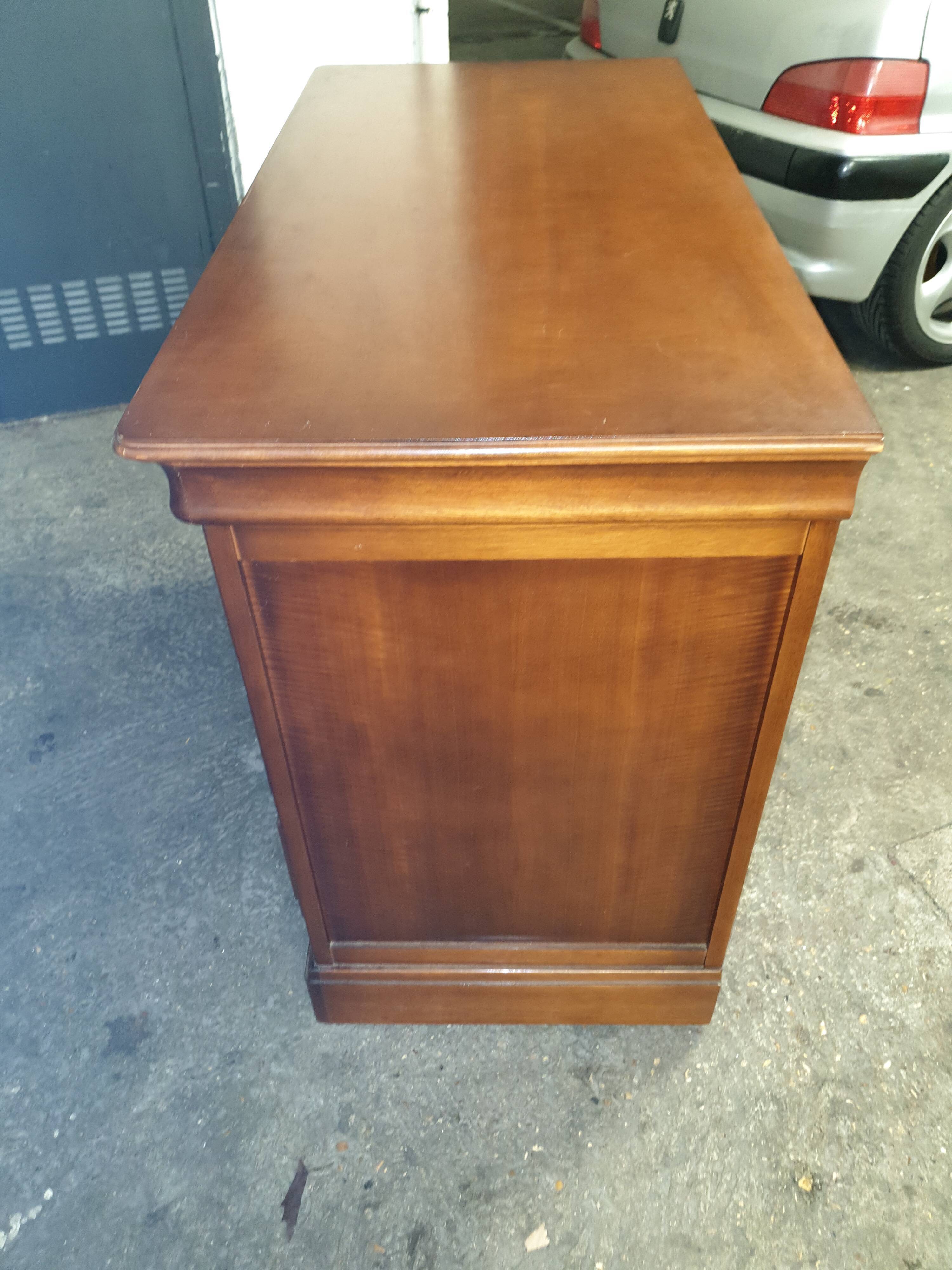 Commode 4 tiroirs  contemporaine