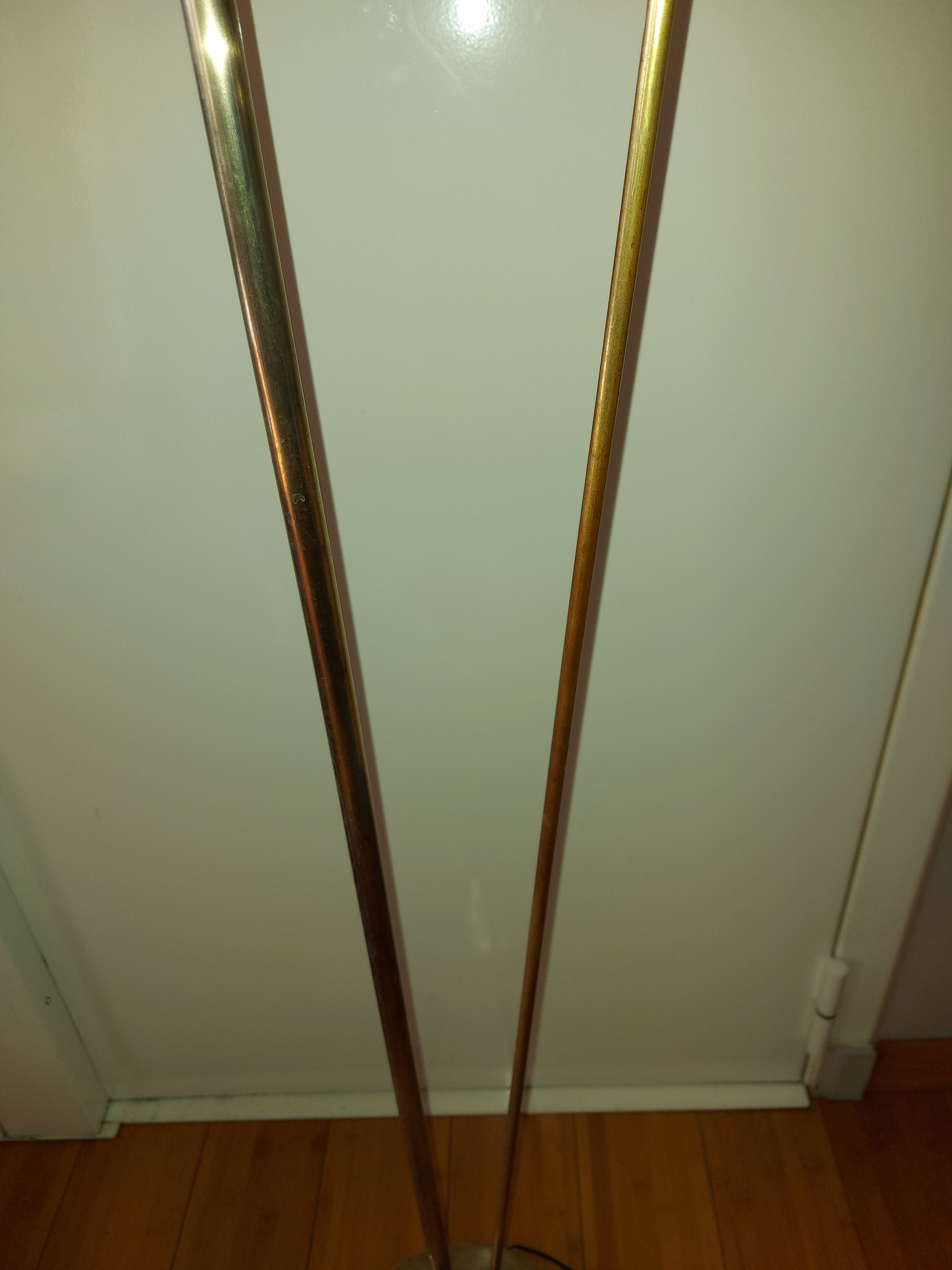 50'S lunel brass lamppost