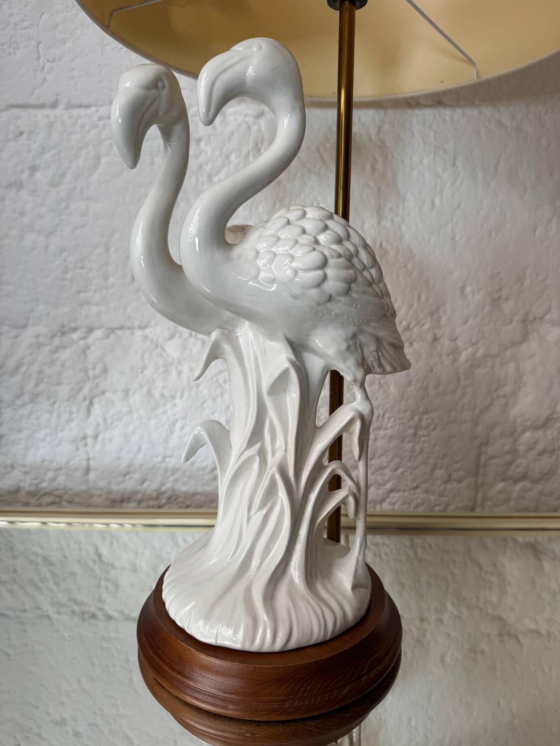 Porcelain lamp with pink flamingos from the 1980s.