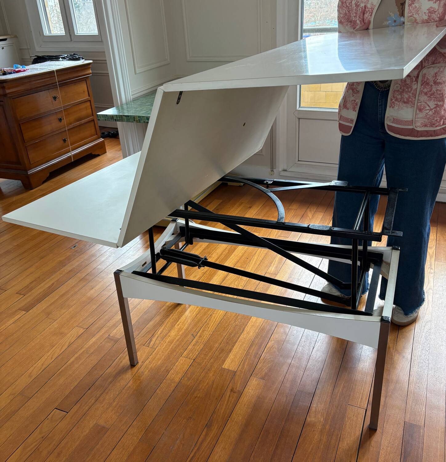 White modular designer coffee and side table by Joseph André Motte.