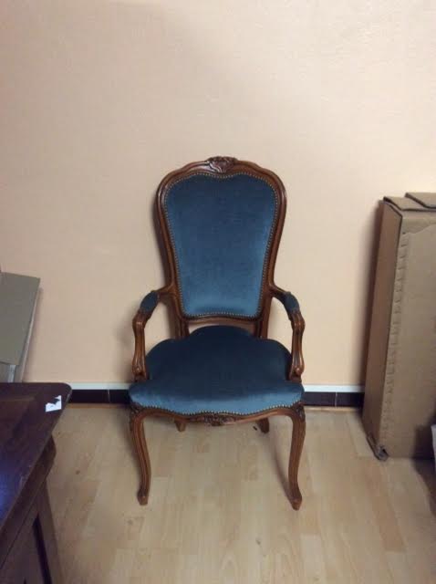 Velvet bedroom armchair