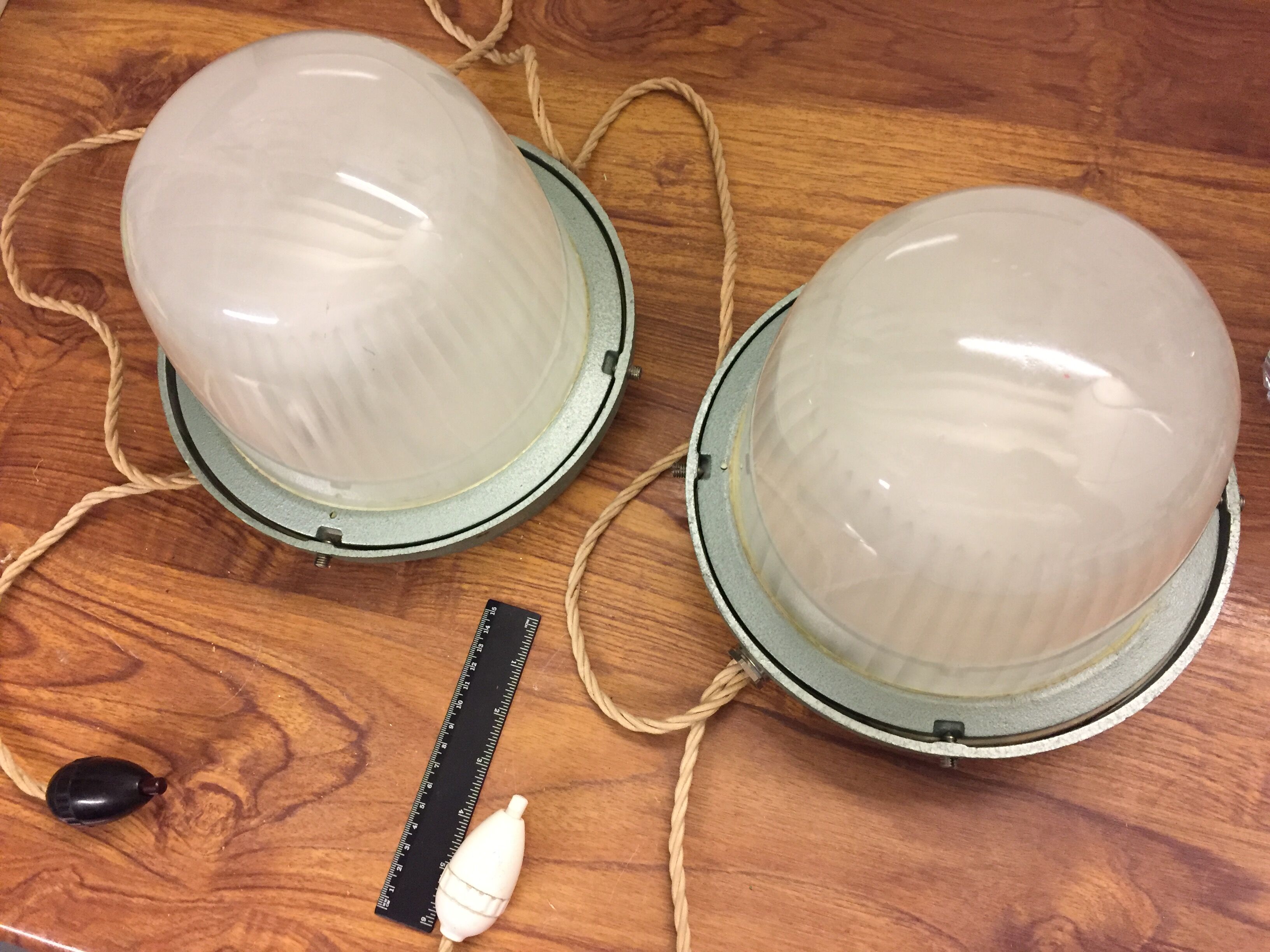 Pair of bedside Holophane with switch lamps PEAR vintage