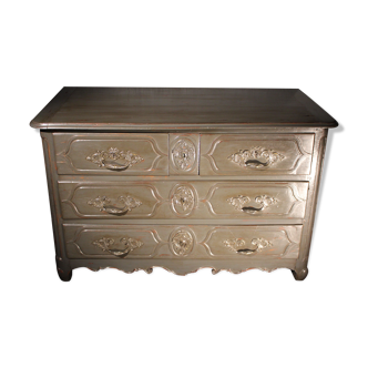Painted chest of drawers eighteenth century