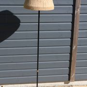 Lampadaire moderniste métal bois