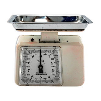 Vintage Stube Scale