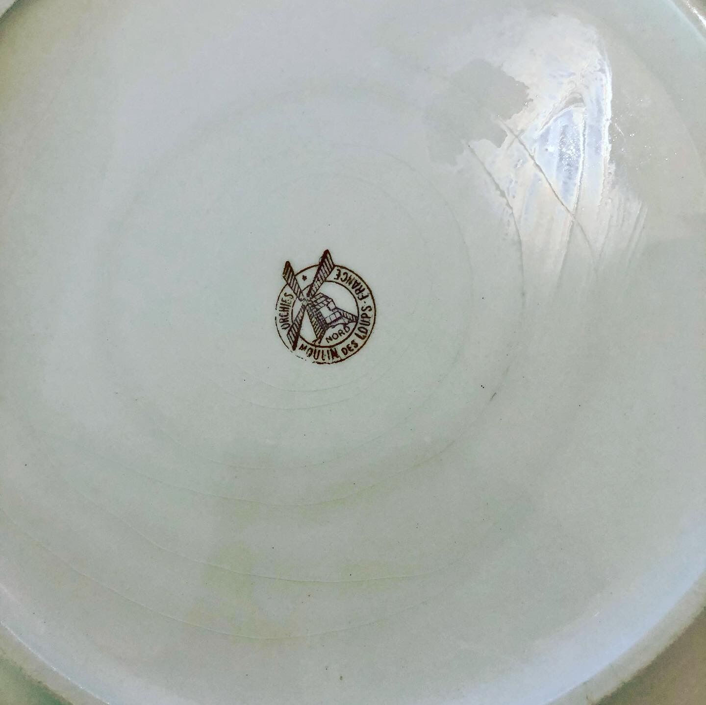 Porcelain dish
