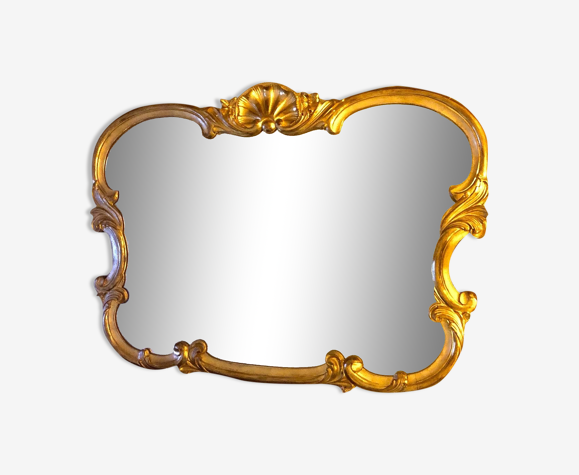 Ancien miroir de forme violonée cadre bois et plâtre doré