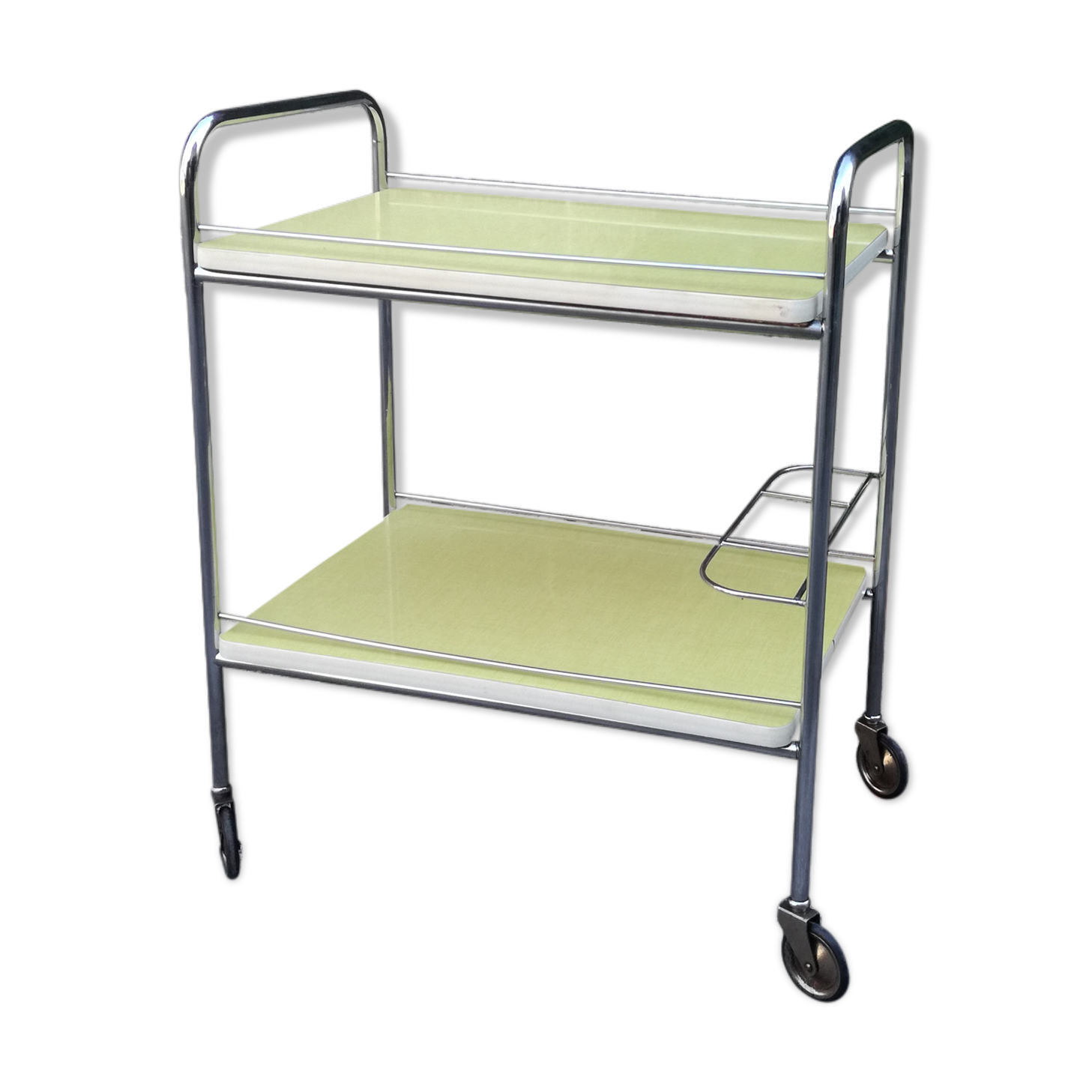 Bar service in yellow formica and white edges