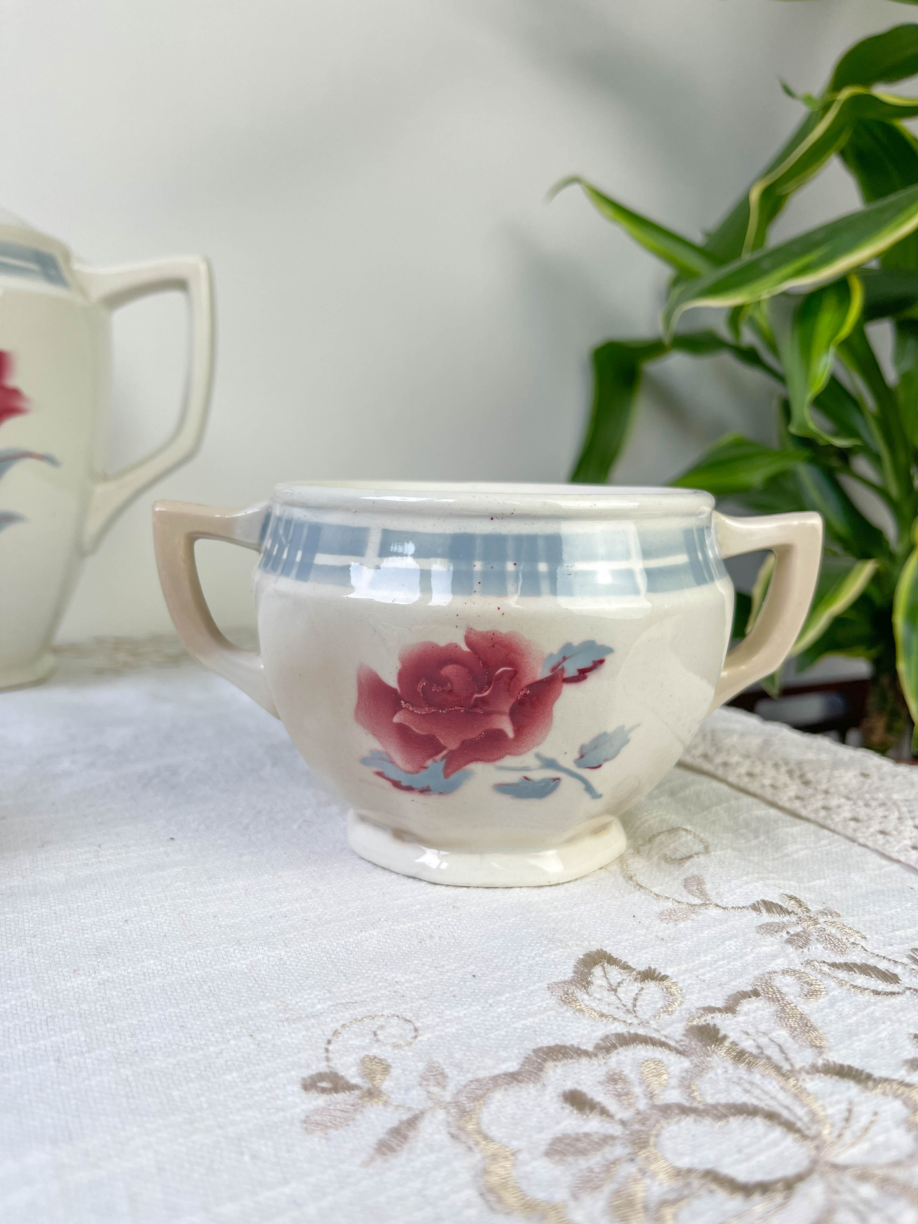 Vintage tea set in Sarreguemines flowered earthenware, "Troyes" model