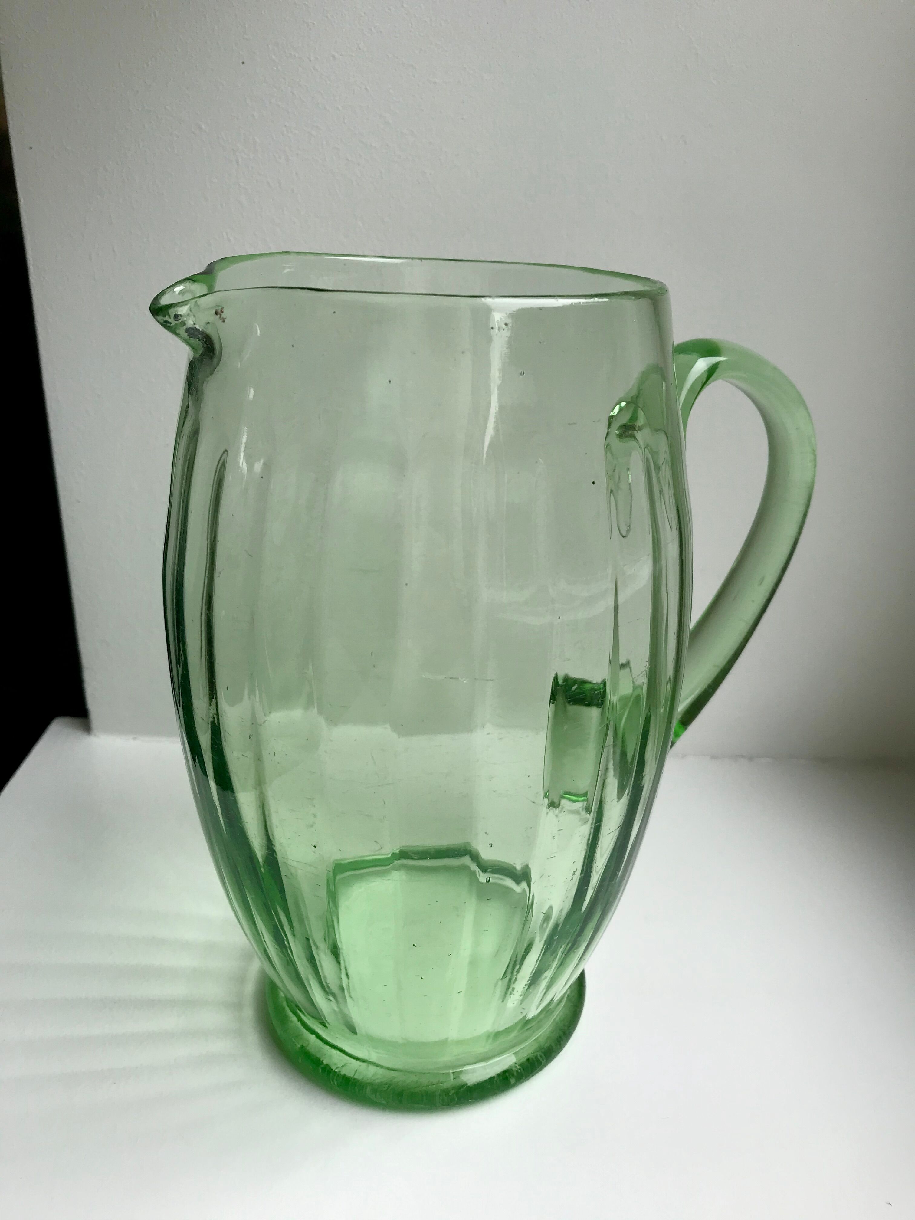 Art deco green glass pitcher / carafe 30s-40s