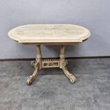 Very beautiful eclectic table