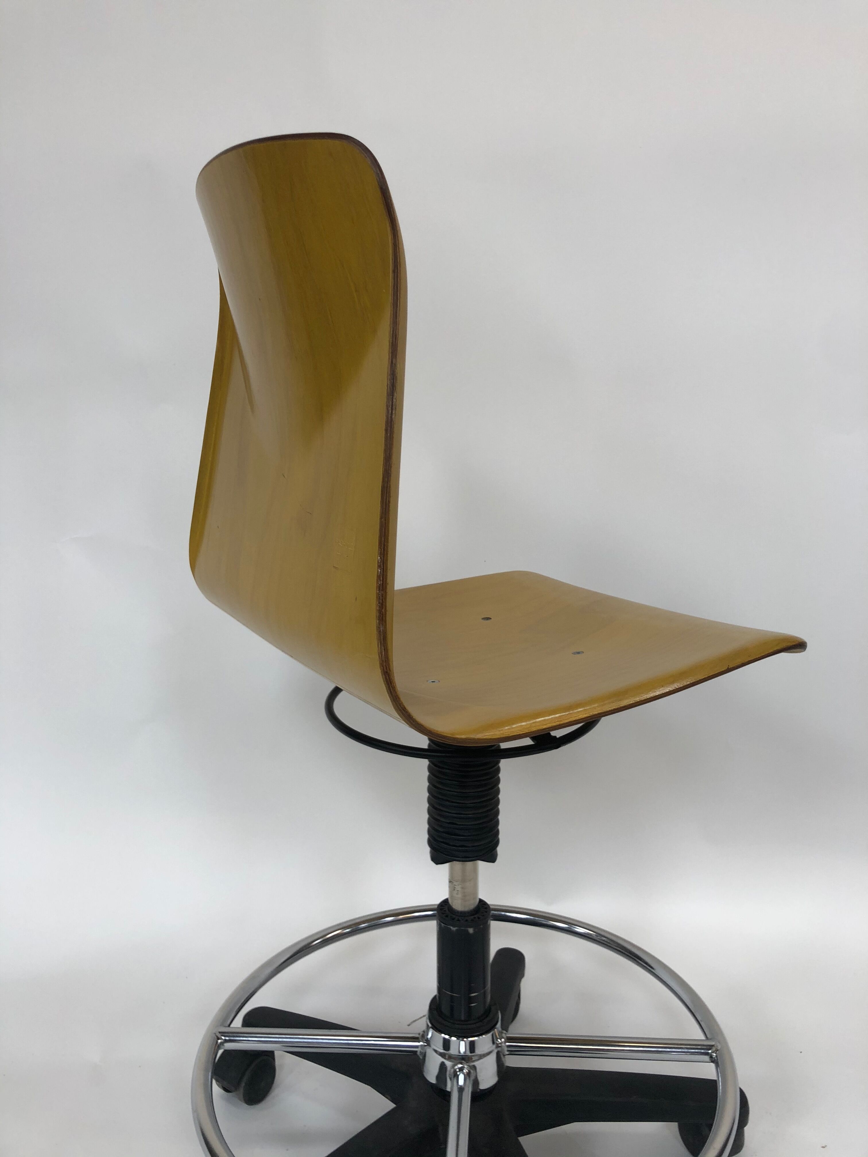 Pagholz netherlands office chair 90