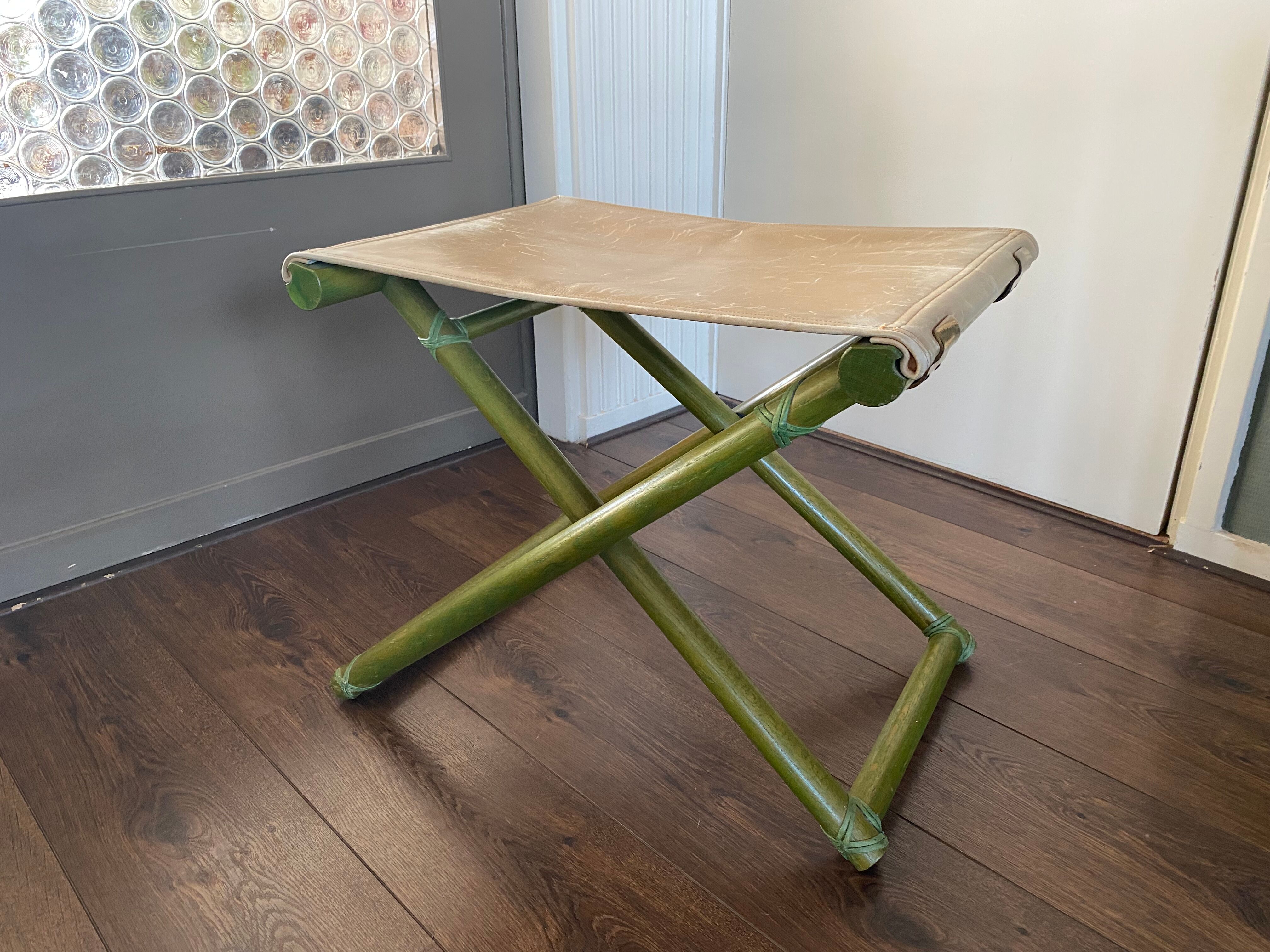 Tabouret pliable vintage Regency en hêtre italien et cuir