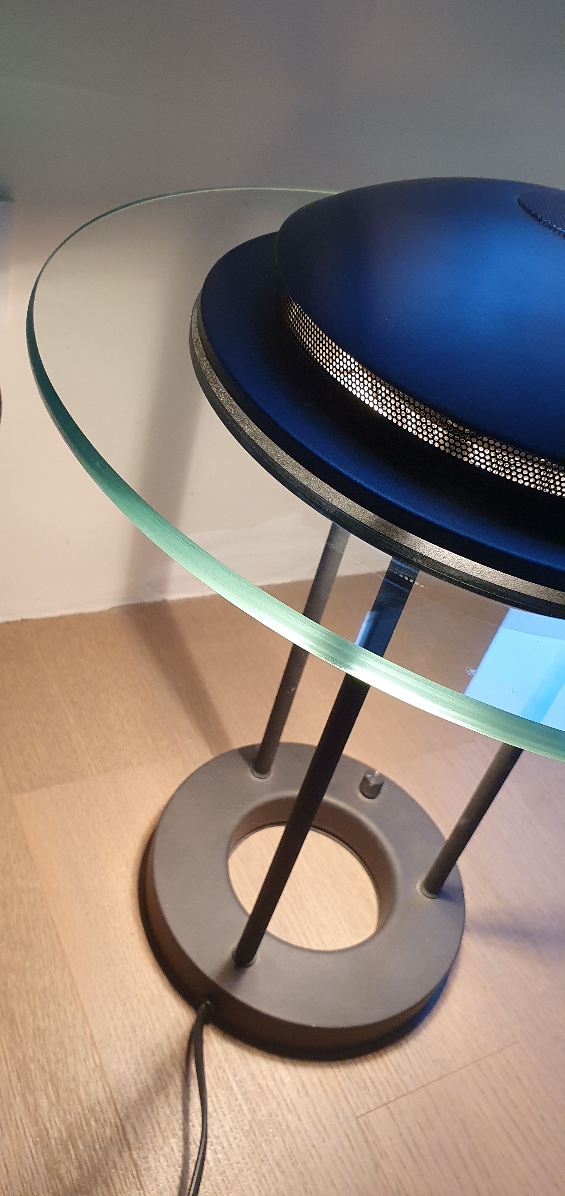 “Saturn” lamp by Robert Sonneman 1970