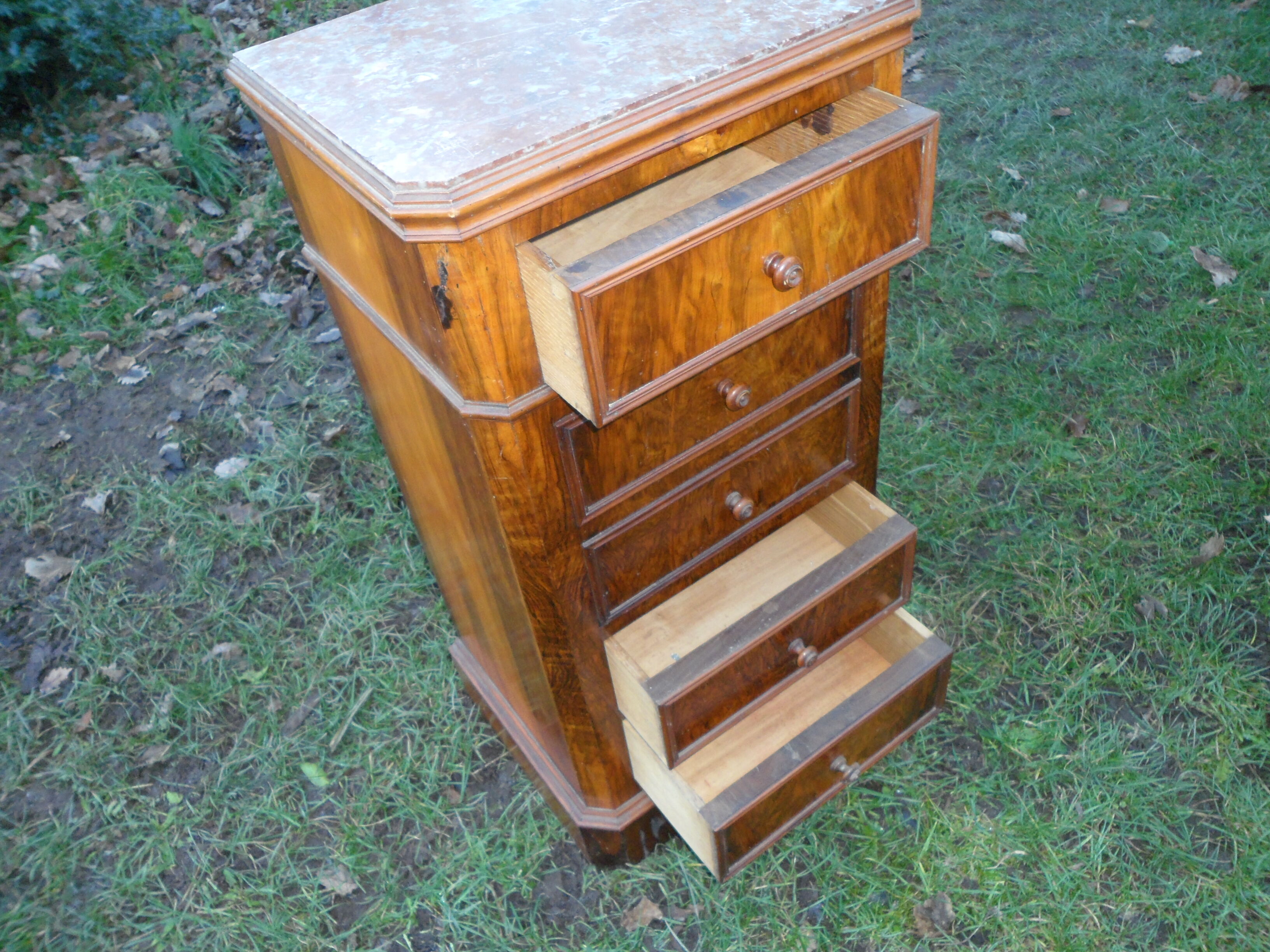 Commode chiffonier