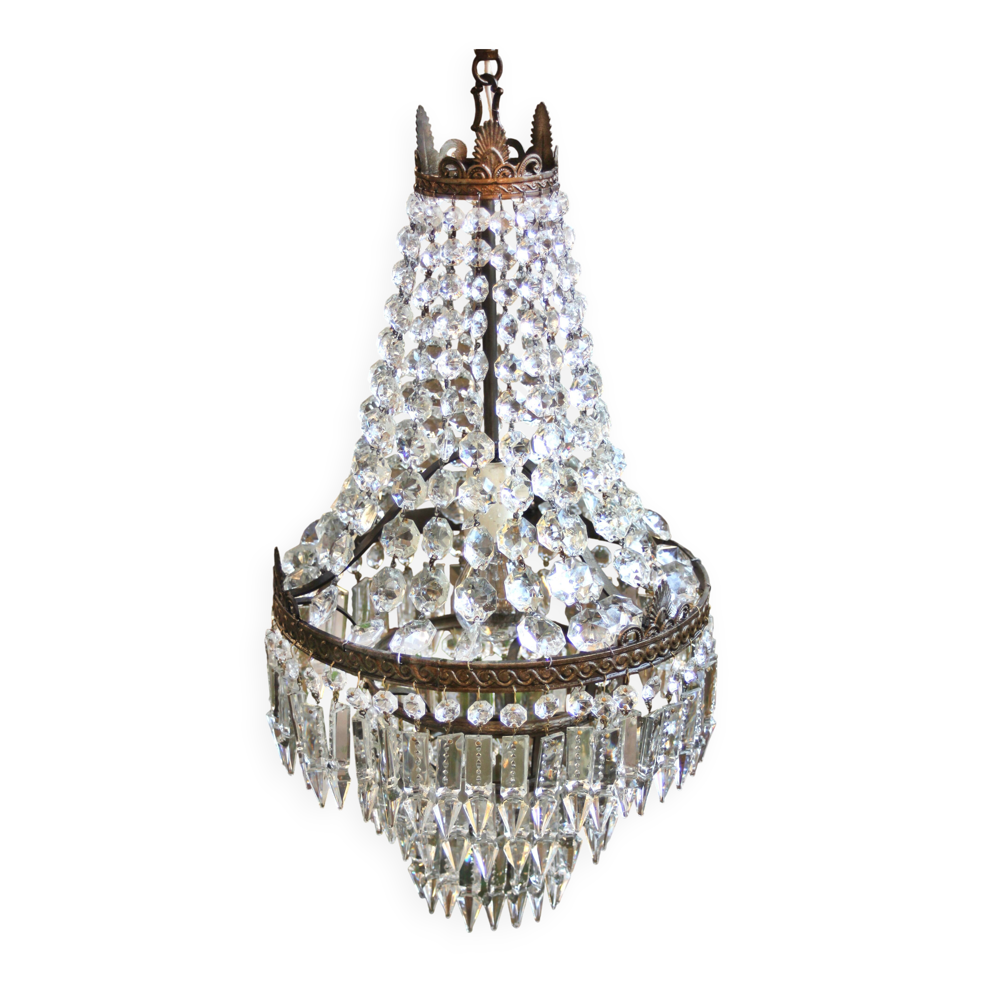 Art Deco hot air balloon chandelier with tassels