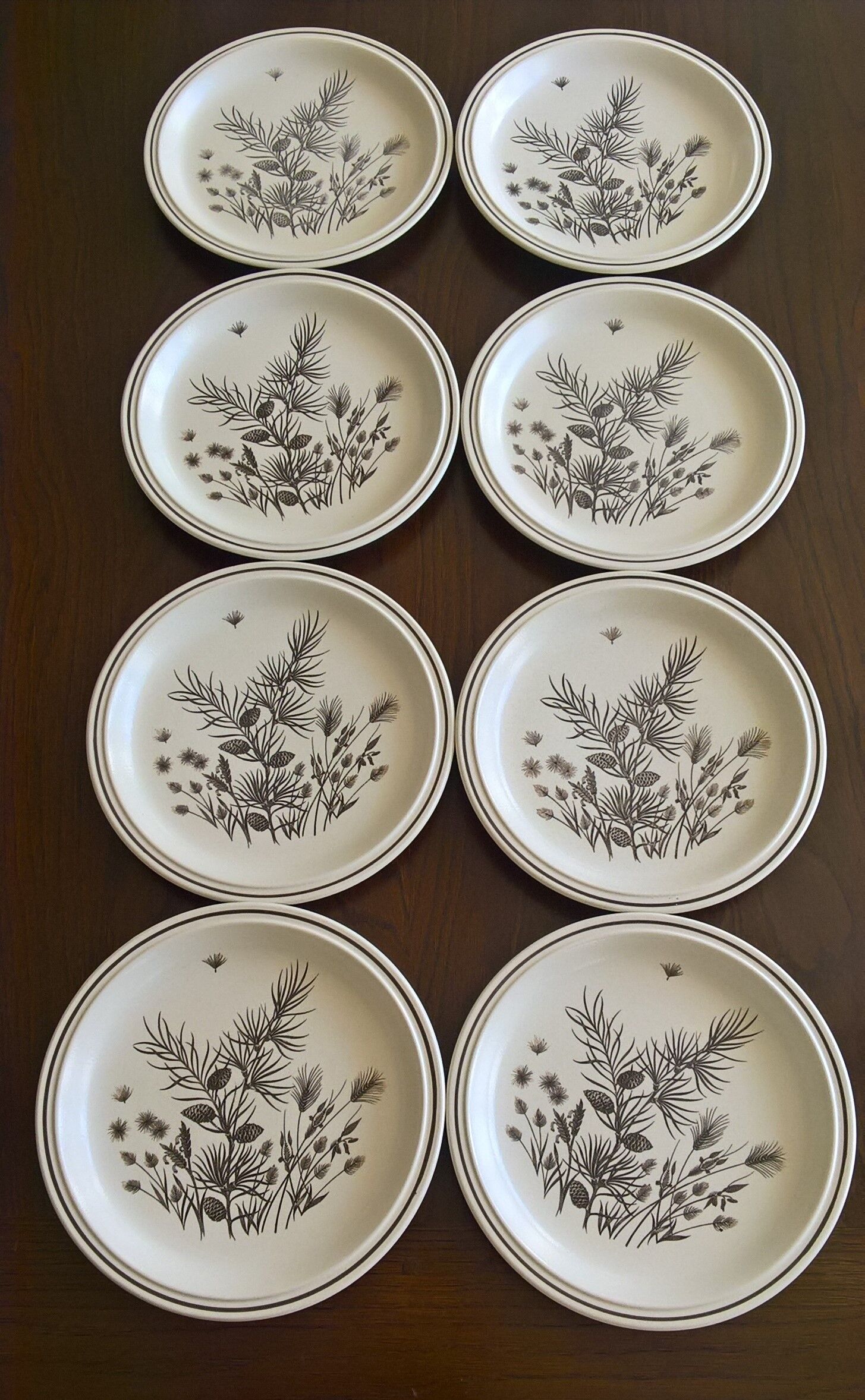 Eight plates WH Grindley Pinewood made in England