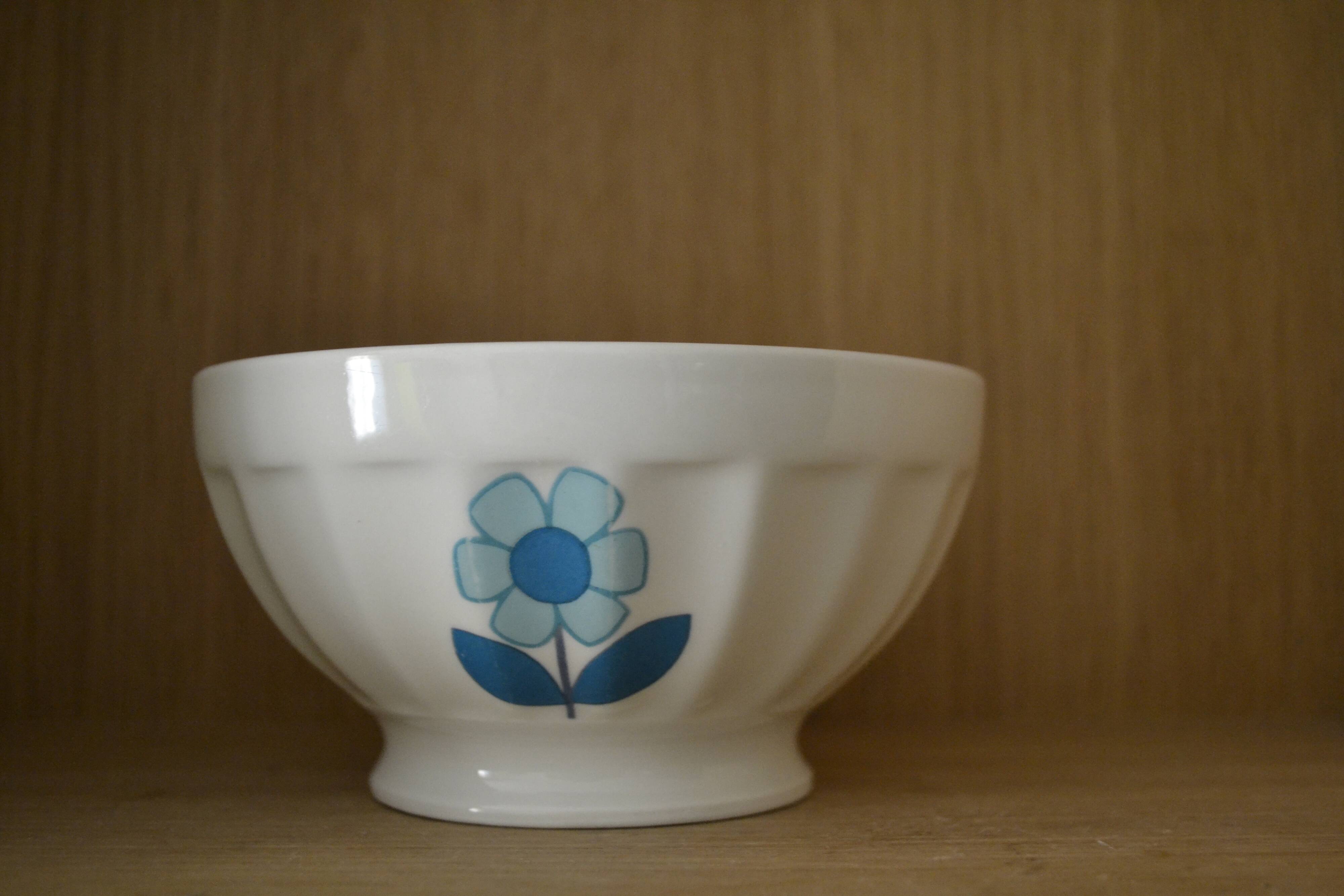 Blue flower bowl