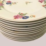 Set of 12 flat plates flowered porcelain