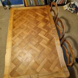 Extendable dining table + Provençal style chairs