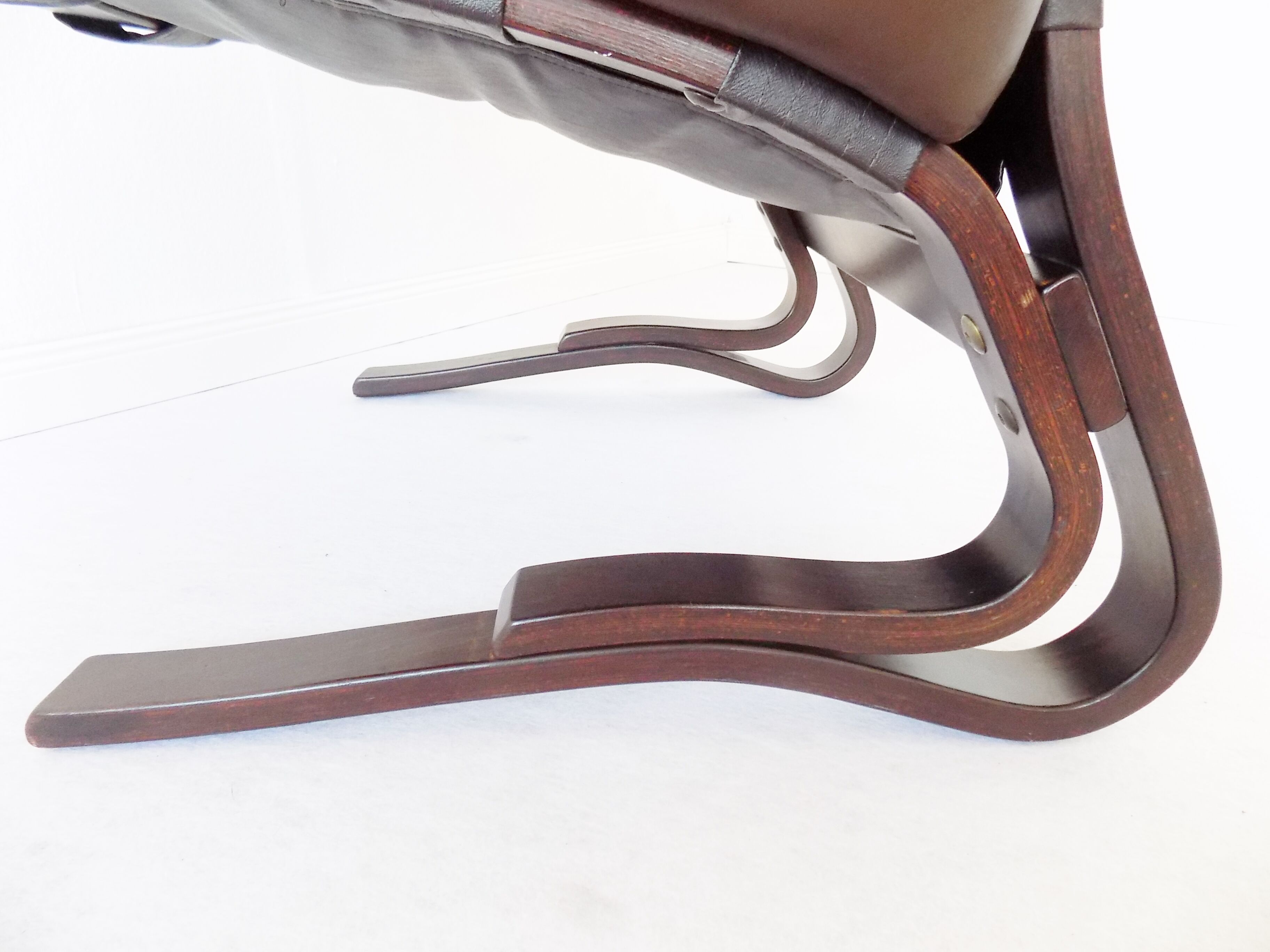 Kengu armchair by designers Elsa and Nordahl Solheim for Rykken 1960