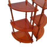 Paire d'étagères d'angle