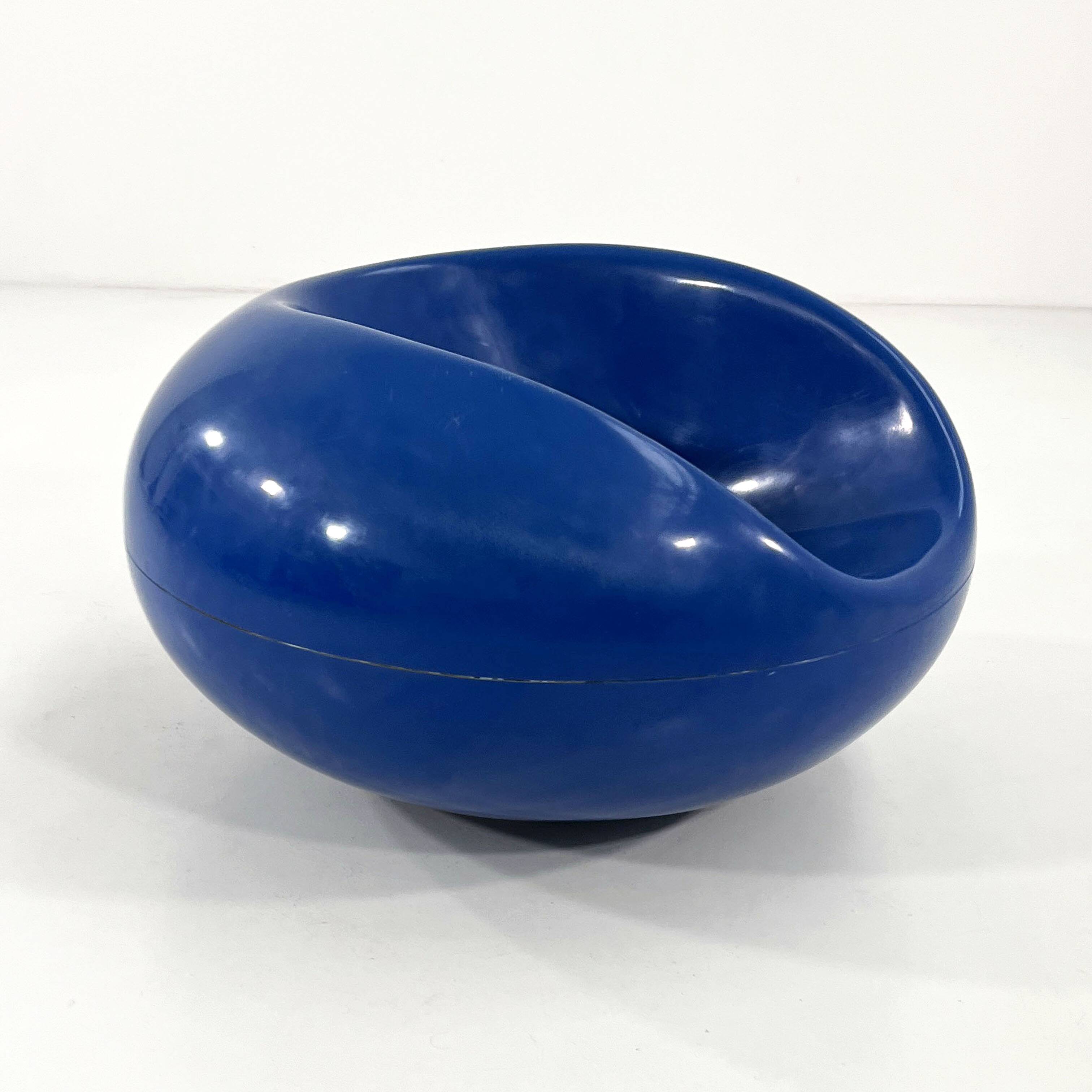Chauffeuse "Pastil" bleue par Eero Aarnio pour Asko, 1960