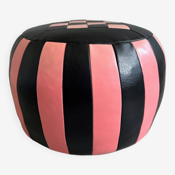 Pouf Mid Century, coussin cuir, rose noir