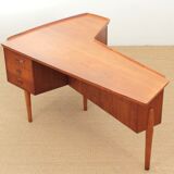 Scandinavian desk boomerang in teak by Arne Hovmand Olsen