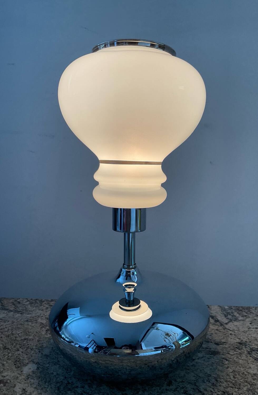 Vintage lamp in opaline and chrome metal