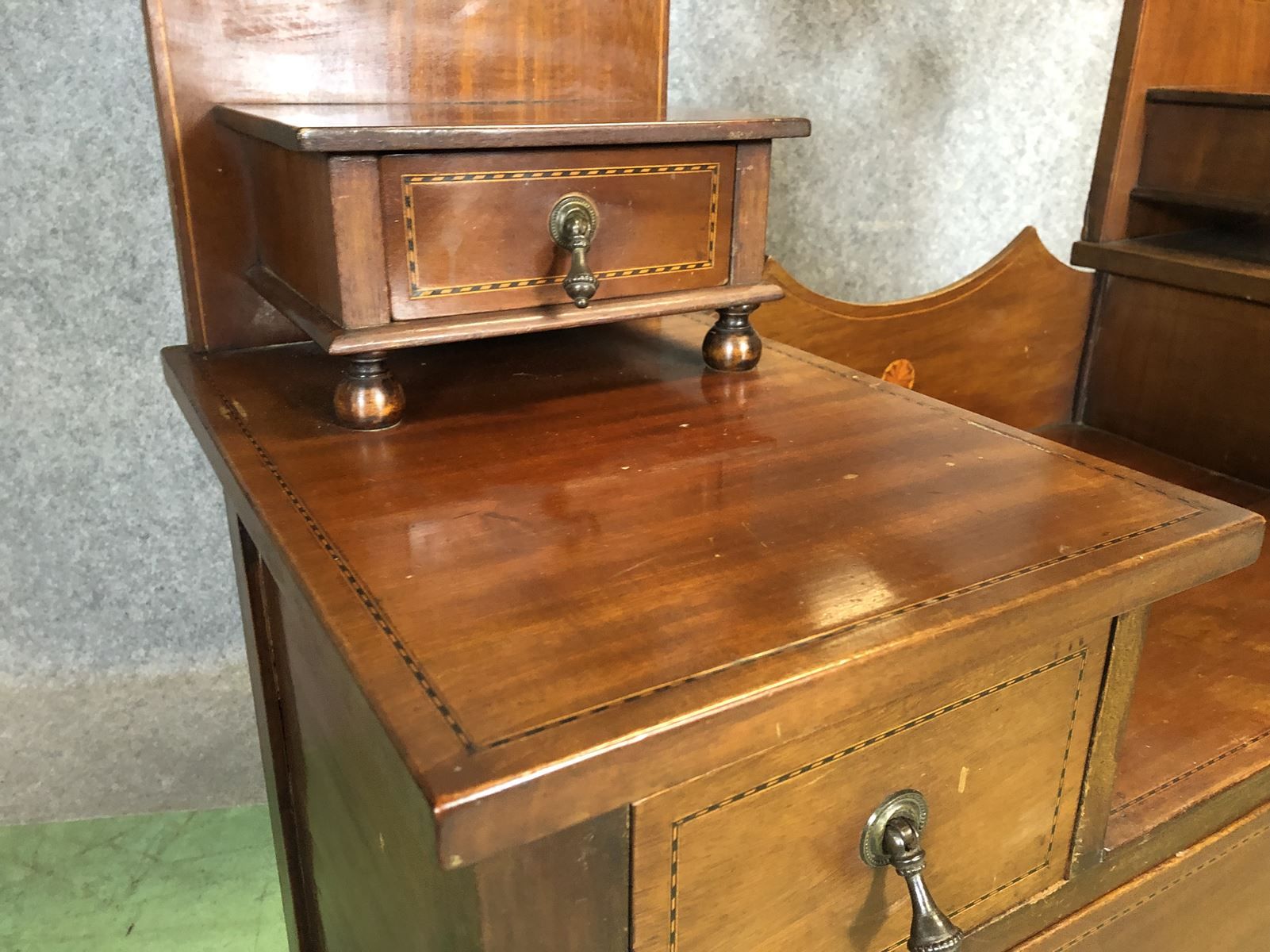 Hairdresser English early twentieth mahogany